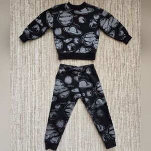 H&M Boys Black And Silver Planet Print - Crewneck Sweatshirt And Pant Set